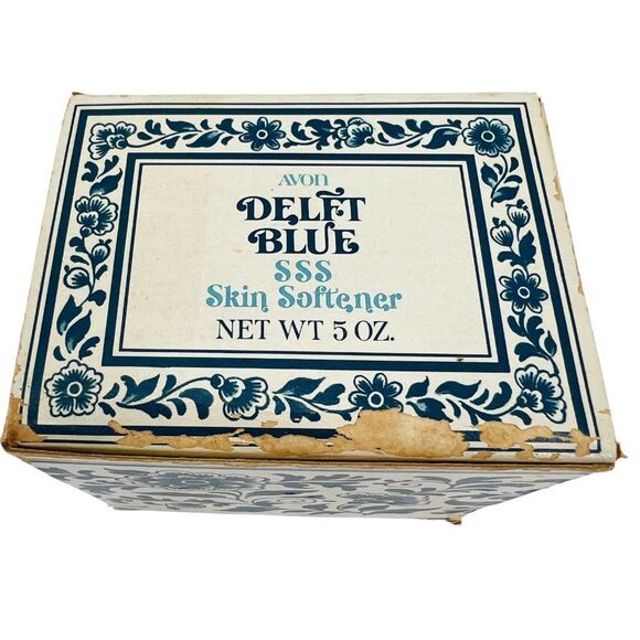 Vintage Avon Delft Blue Floral Pitcher, Bowl & Cup Skin So Soft with Boxes - Picture 13 of 16